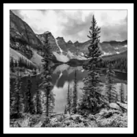 Canada / Alberta / Banff National Park / Moraine Lake